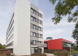 arbeitsamt-kiel-trespa-ts300-2300m2-002