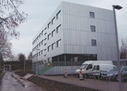 polizeiwache-chemnitz-alucobond-sz20-kassatte-1700m2-fassadenpreis-2009-002